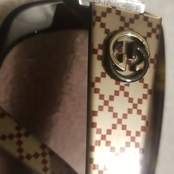 Gucci Sunglasses - Picture 3 of 3